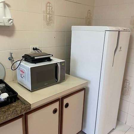 Apartamento Com Varanda E Suite Enseada 과루자 외부 사진