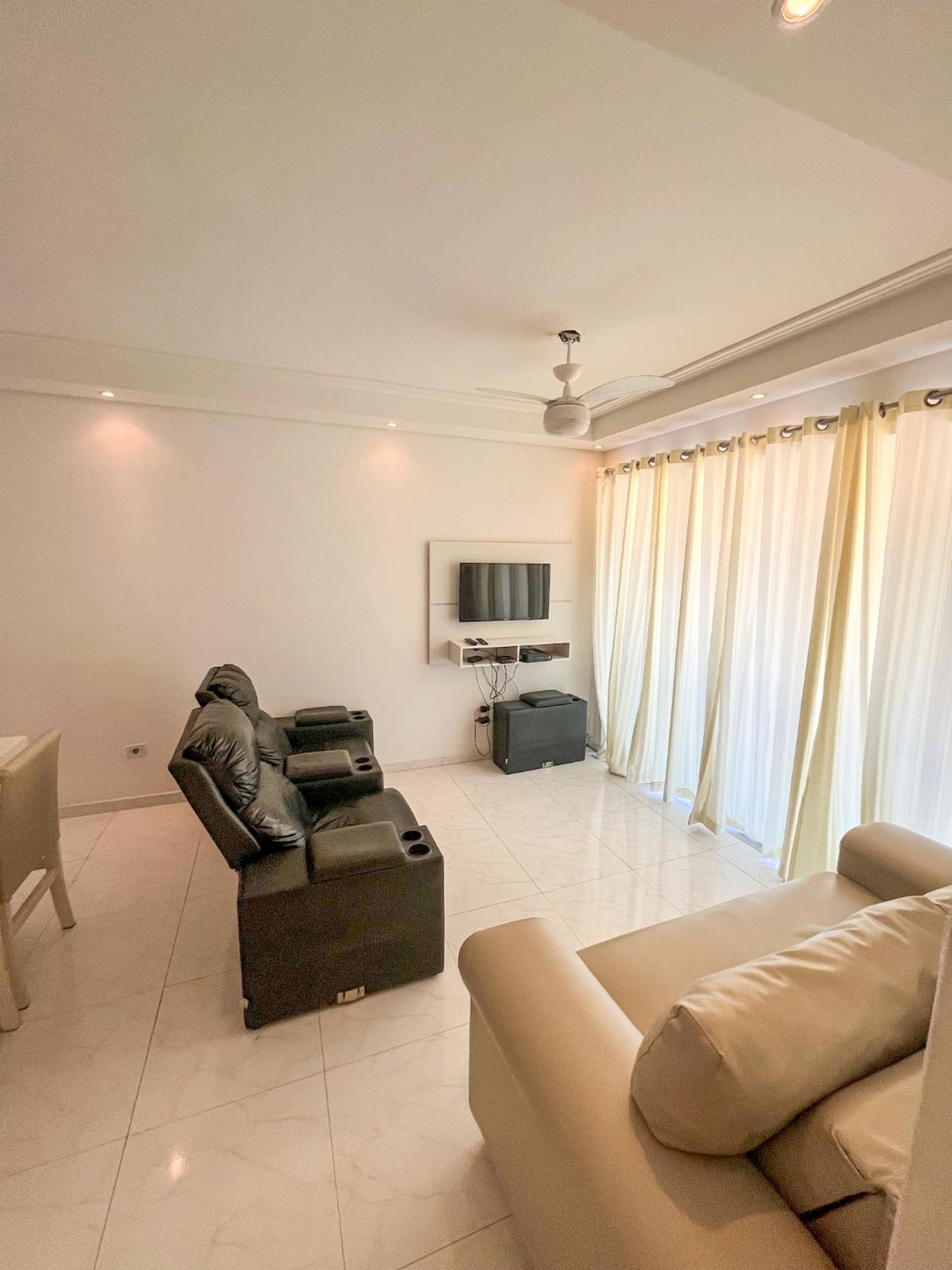 Apartamento Com Varanda E Suite Enseada 과루자 외부 사진